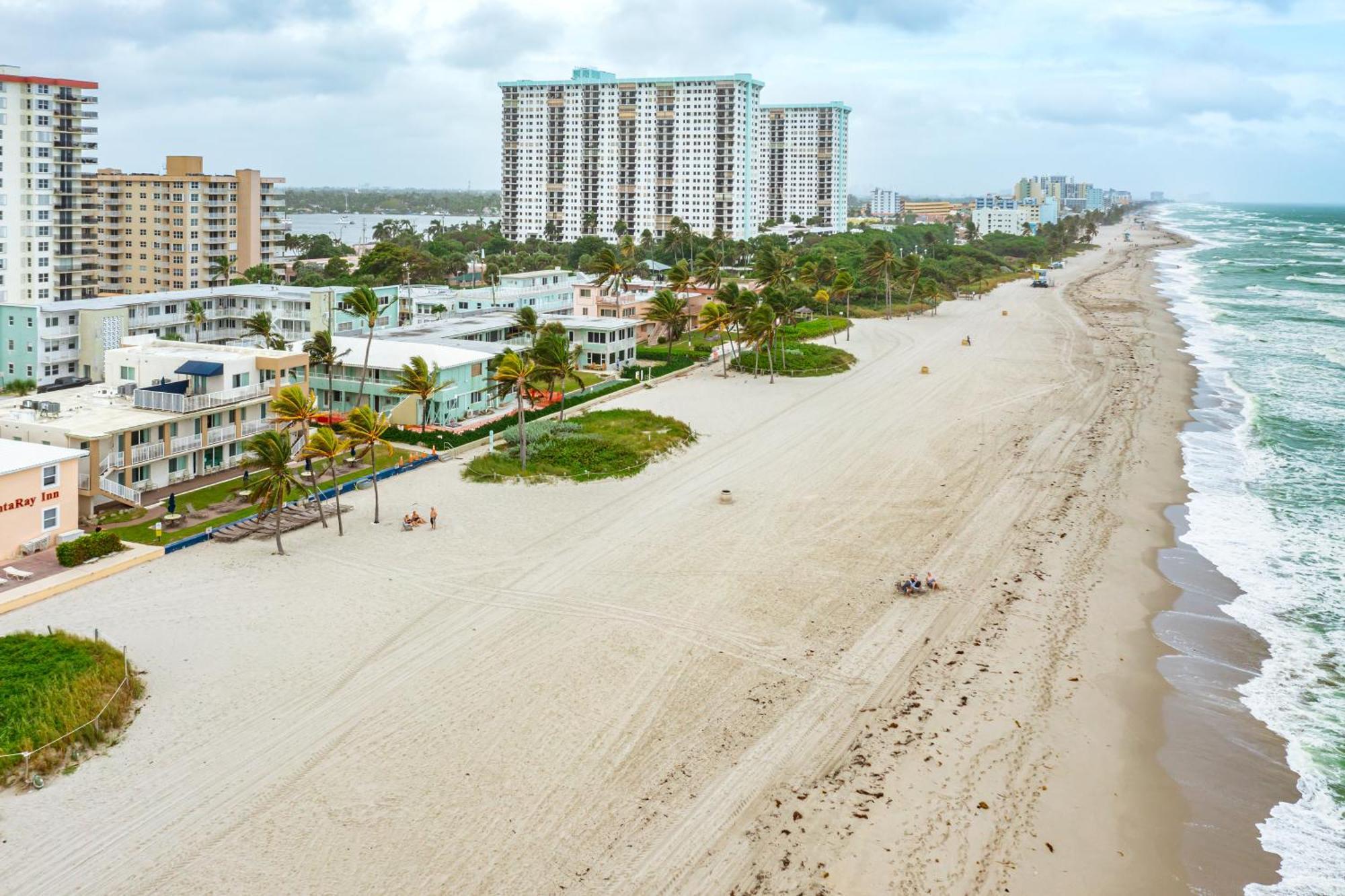 Enchanted Isle Hollywood Beach Resort Esterno foto